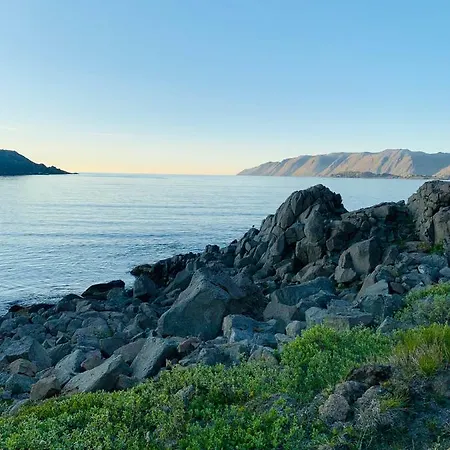1. New Renovated In Honningsvag, North Cape 公寓 *